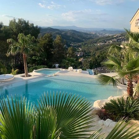 Hotel Petit Mirador Torrelles De Llobregat Esterno foto