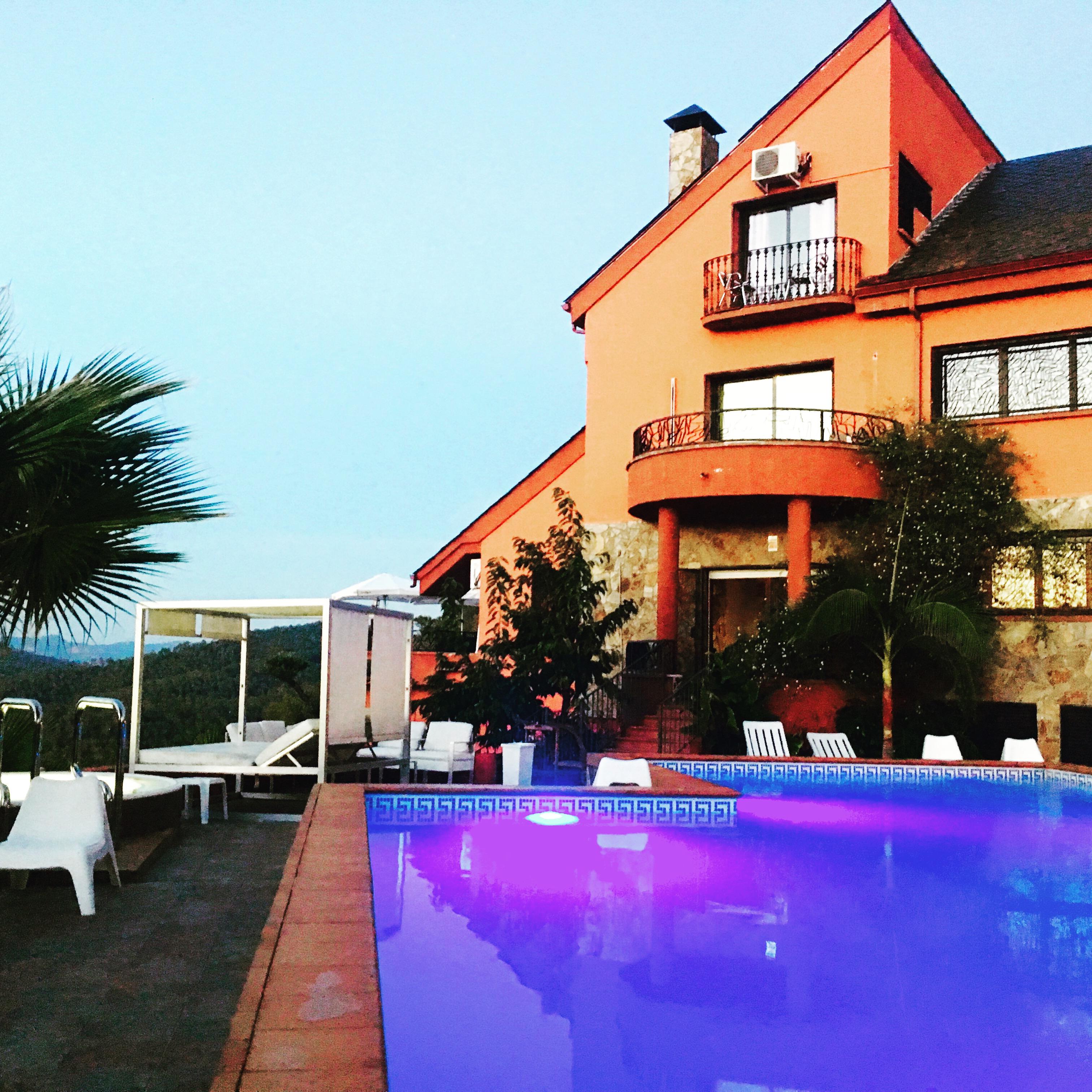 Hotel Petit Mirador Torrelles De Llobregat Esterno foto
