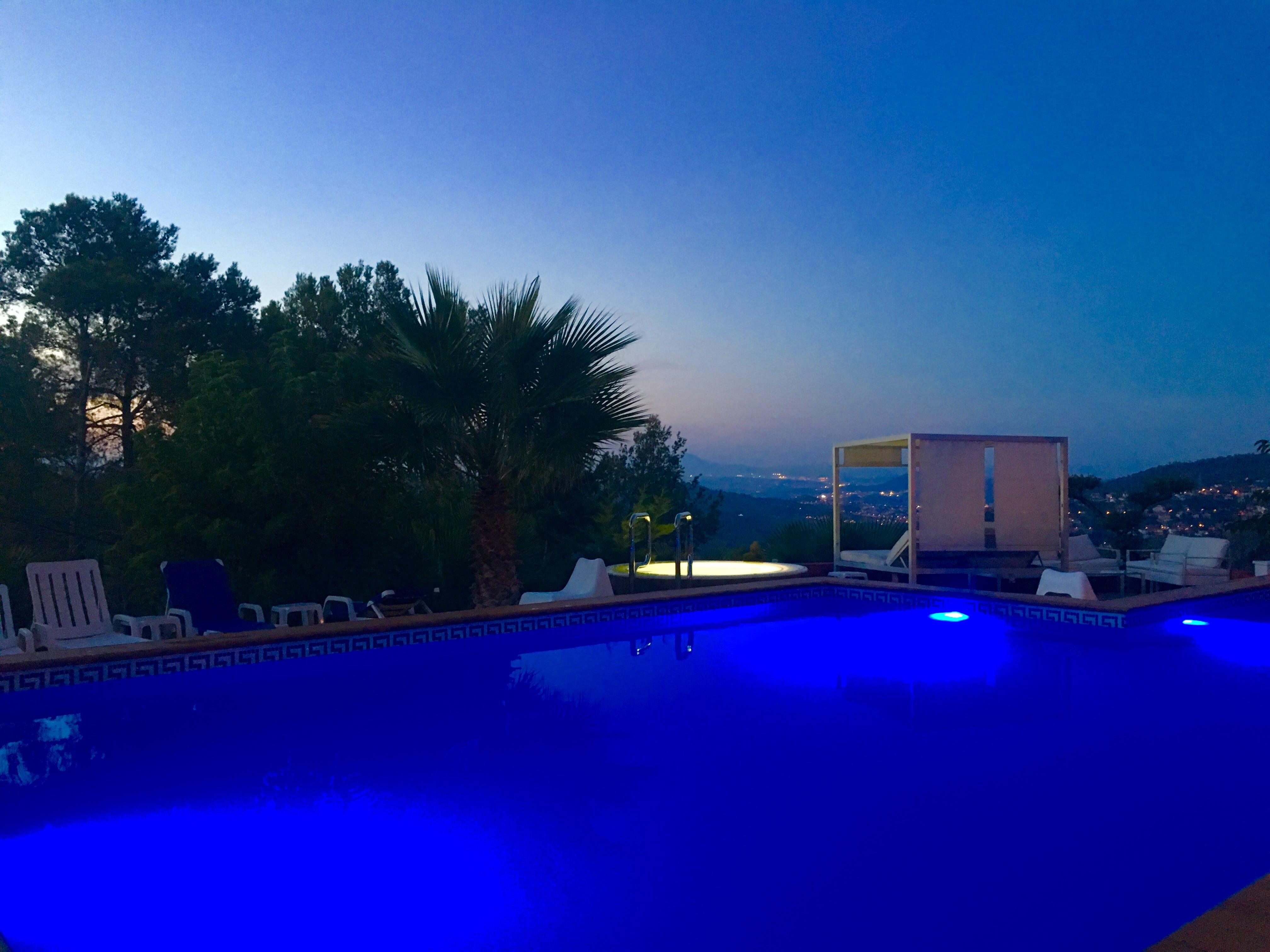 Hotel Petit Mirador Torrelles De Llobregat Esterno foto