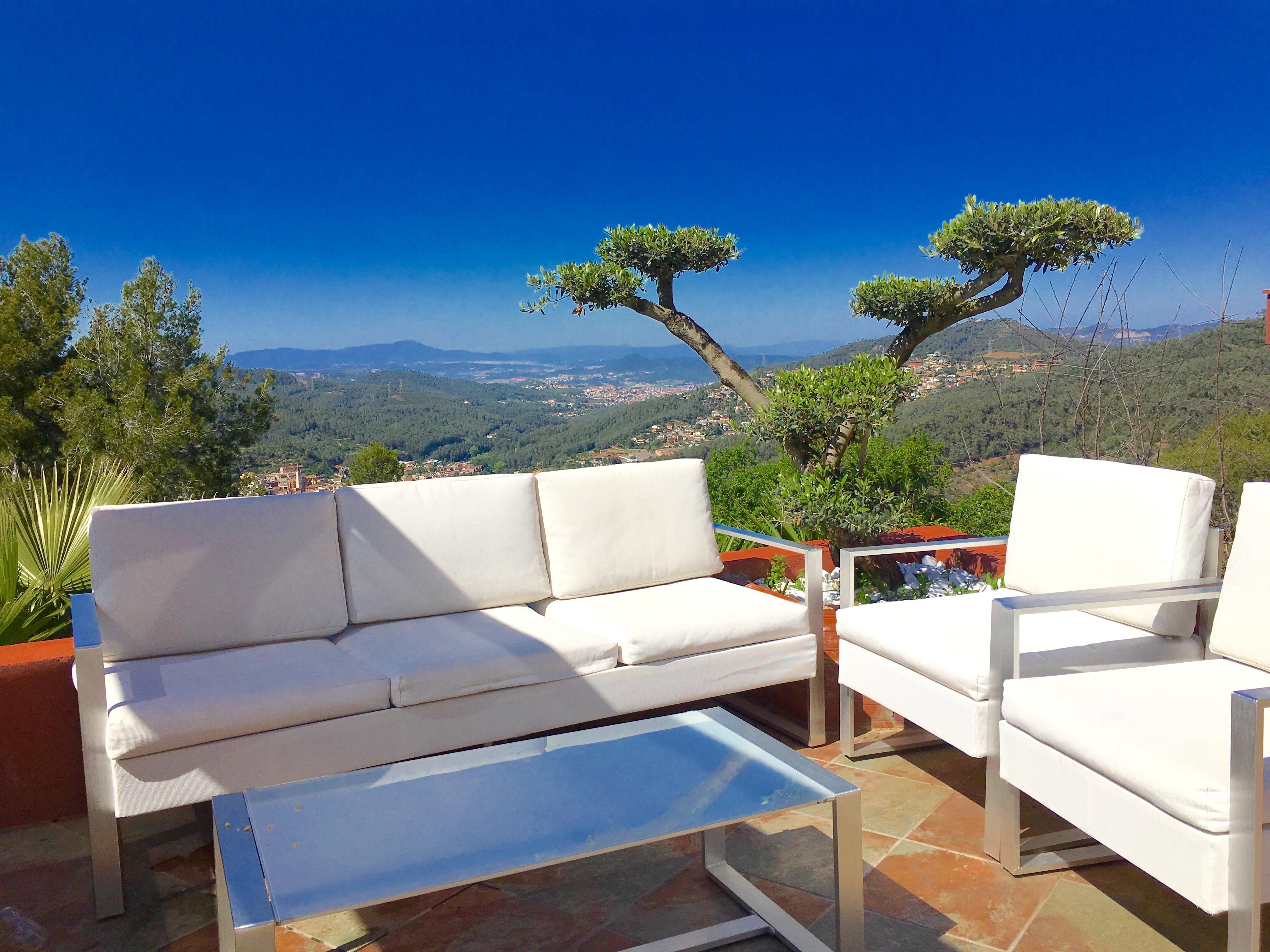 Hotel Petit Mirador Torrelles De Llobregat Esterno foto