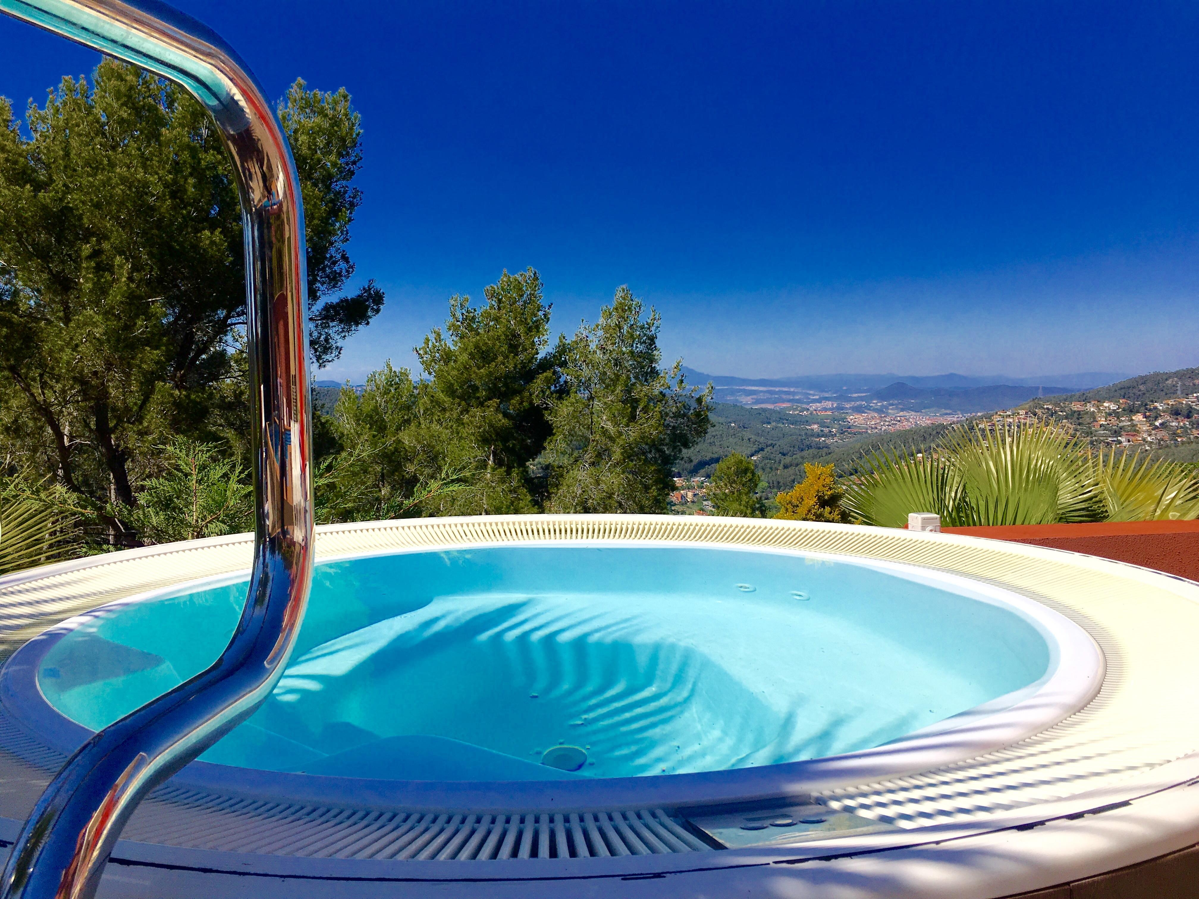 Hotel Petit Mirador Torrelles De Llobregat Esterno foto