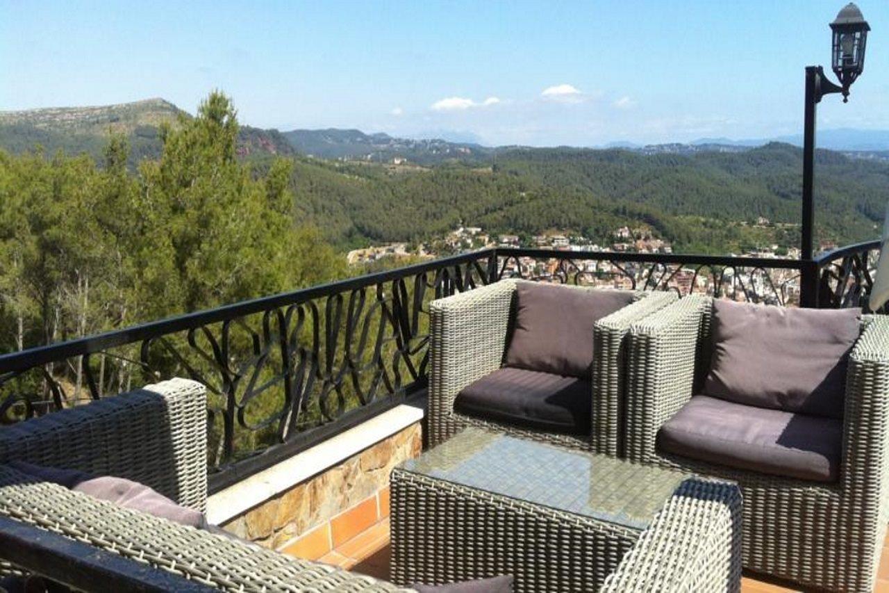 Hotel Petit Mirador Torrelles De Llobregat Esterno foto